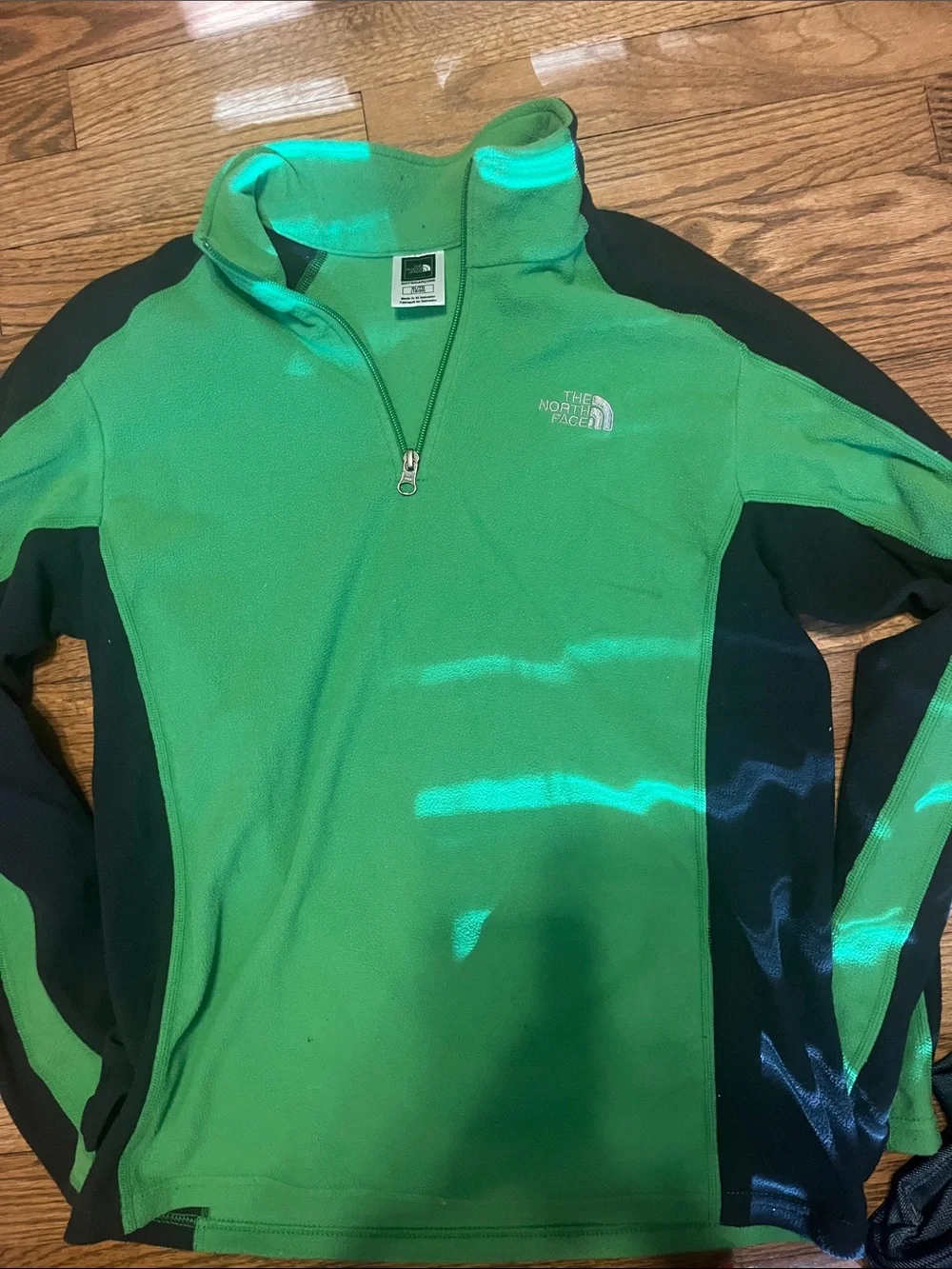 The North Face Men’s Green and Black Zip-Up Fleece Pullover